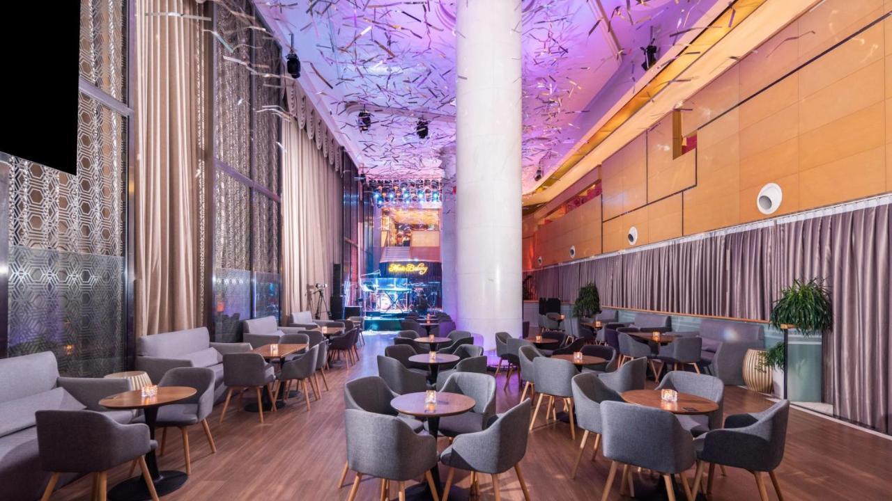 Holiday Inn Shijiazhuang Central By Ihg Exterior photo